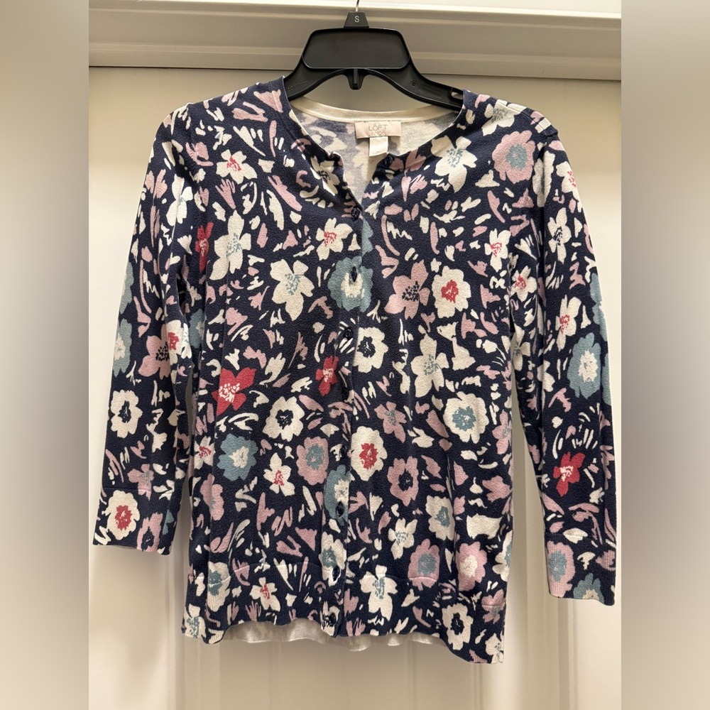LOFT Cream and Navy Floral Knit Cardigan 3/4 sleeve